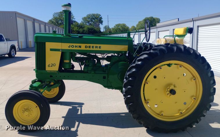 image for item DW0759 1957 John Deere  620 tractor