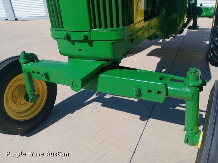 image for item DW0759 1957 John Deere  620 tractor