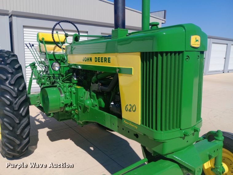 image for item DW0759 1957 John Deere  620 tractor