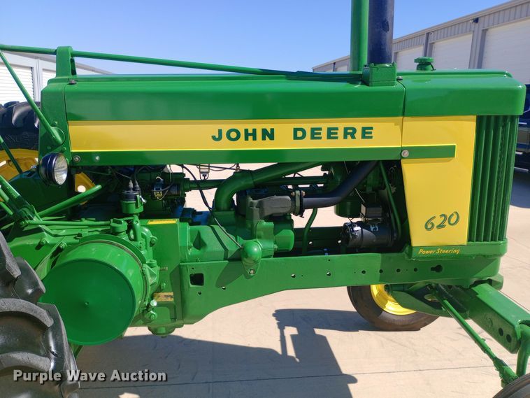 image for item DW0759 1957 John Deere  620 tractor