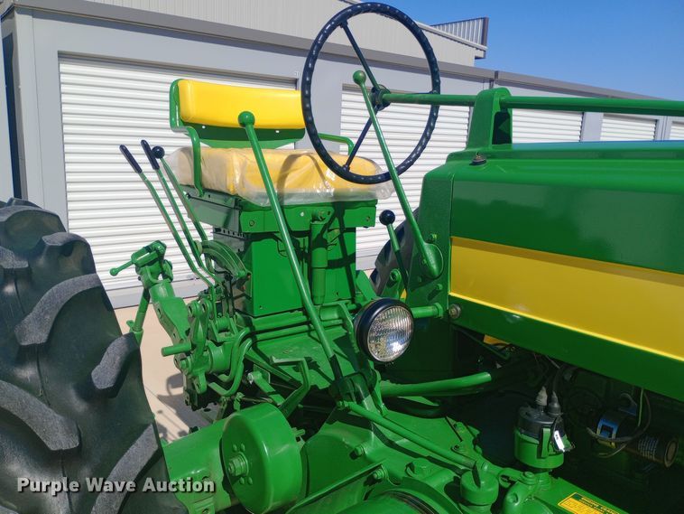 image for item DW0759 1957 John Deere  620 tractor