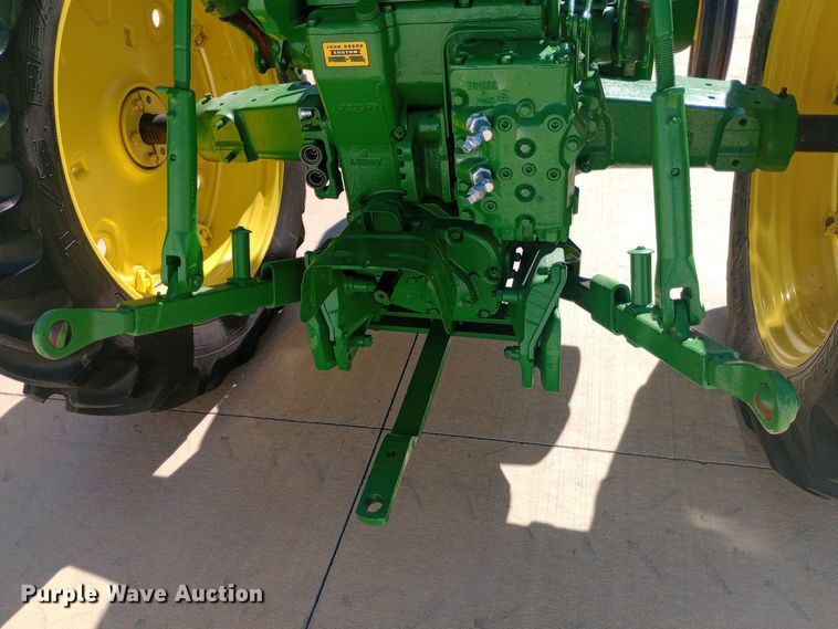 image for item DW0759 1957 John Deere  620 tractor