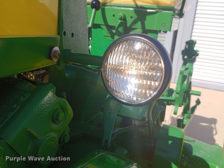 image for item DW0759 1957 John Deere  620 tractor