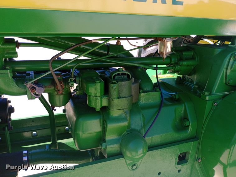 image for item DW0759 1957 John Deere  620 tractor