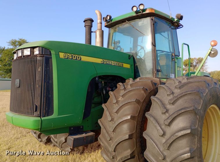image for item DW0785 1998 John Deere 9400 4WD tractor