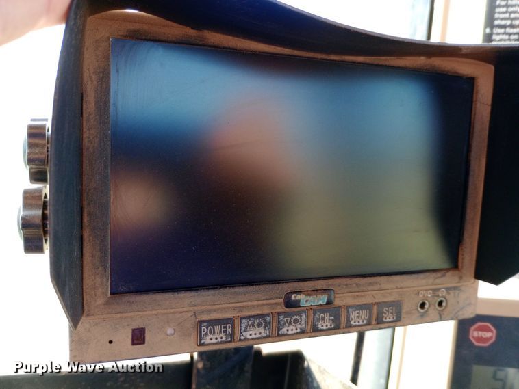 image for item DW0785 1998 John Deere 9400 4WD tractor