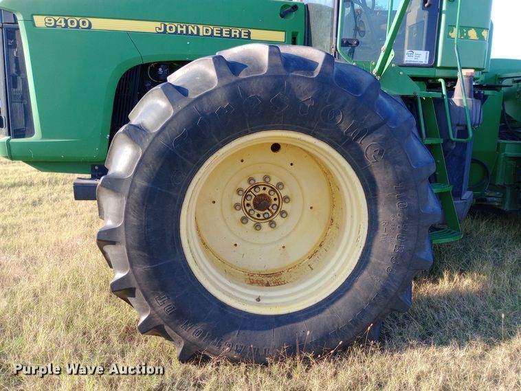image for item DW0785 1998 John Deere 9400 4WD tractor
