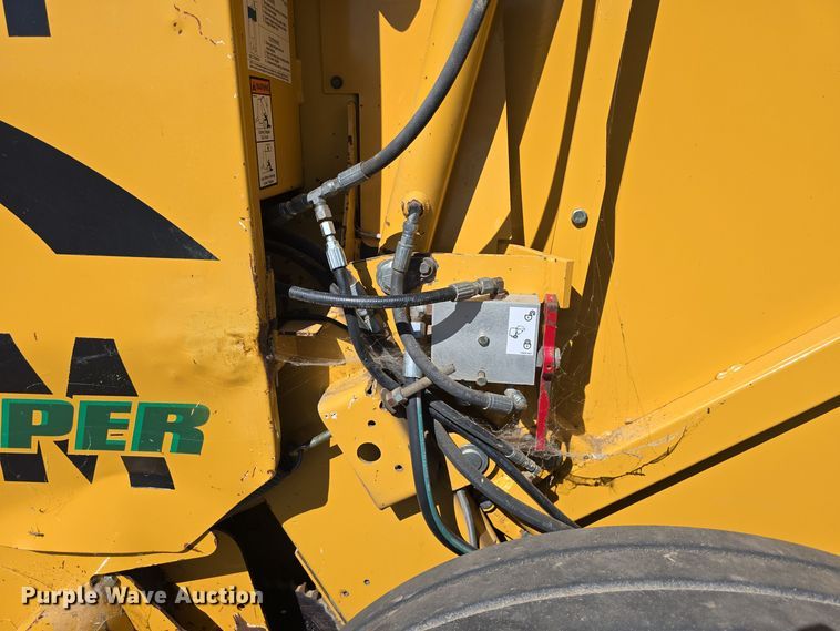 image for item DW3753 2014 Vermeer 605SM Cornstalk Special round baler