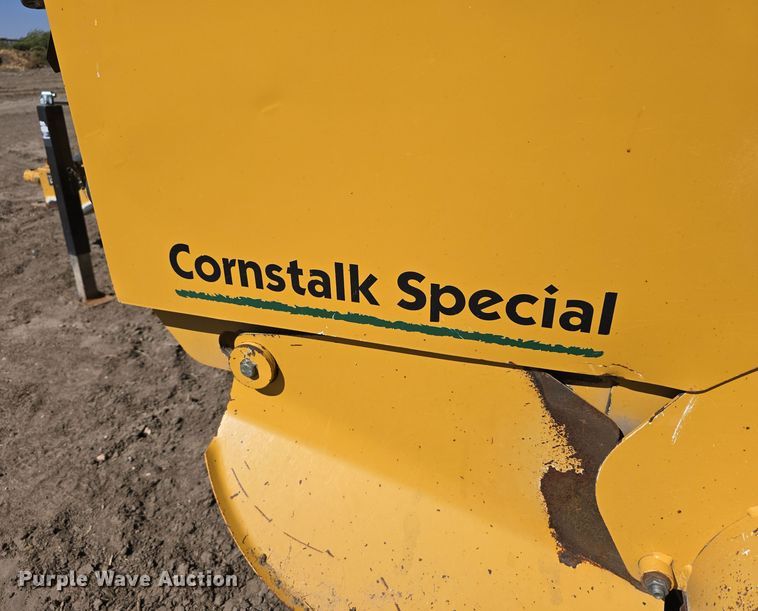 image for item DW3753 2014 Vermeer 605SM Cornstalk Special round baler