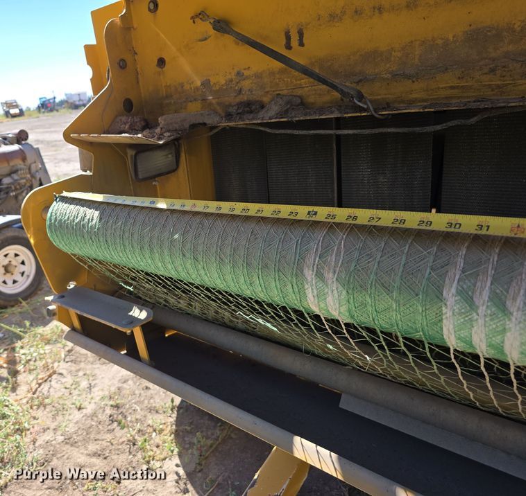 image for item DW3753 2014 Vermeer 605SM Cornstalk Special round baler