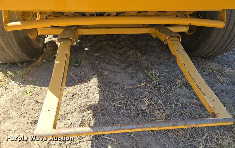 image for item DW3753 2014 Vermeer 605SM Cornstalk Special round baler