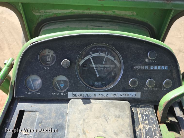 image for item DW3760 1971 John Deere 4320 tractor