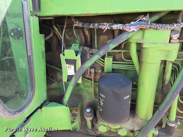 image for item DW3760 1971 John Deere 4320 tractor