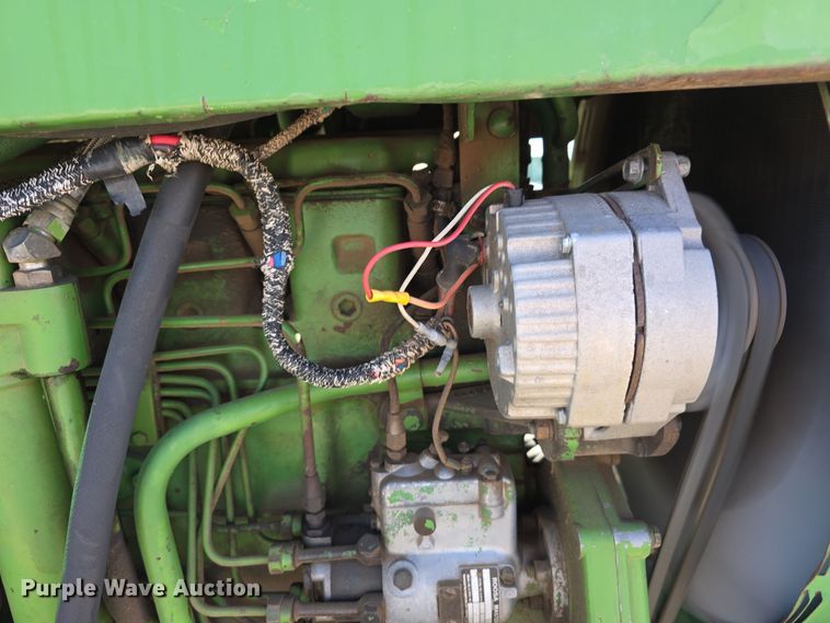 image for item DW3760 1971 John Deere 4320 tractor