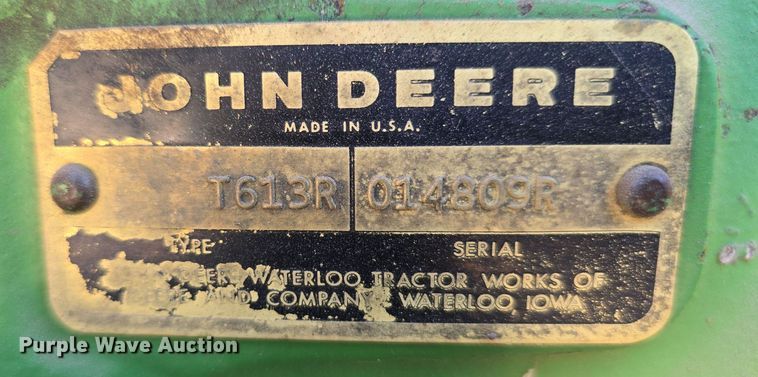 image for item DW3760 1971 John Deere 4320 tractor