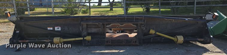 image for item DW3771 AGCO 830 corn head