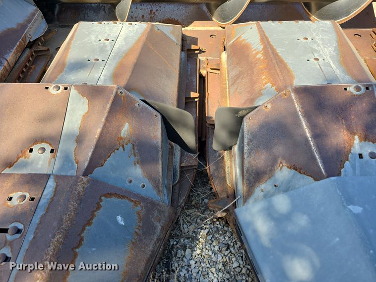 image for item DW3771 AGCO 830 corn head