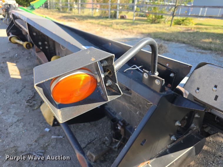 image for item DW3771 AGCO 830 corn head