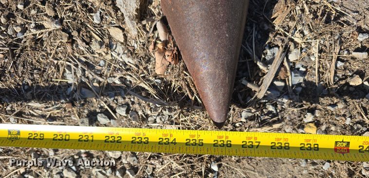 image for item DW3771 AGCO 830 corn head