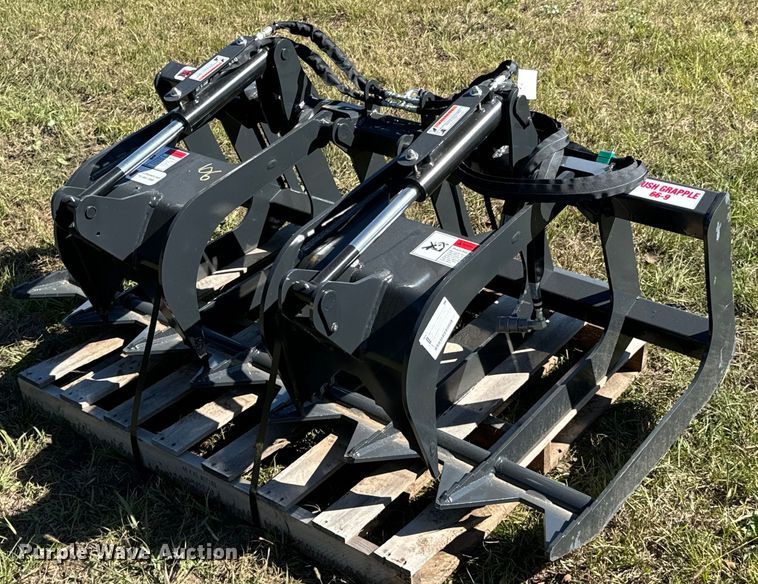 image for item DX1406 Stout Buckets Bush Grapple 66-9 skid steer grapple bucket