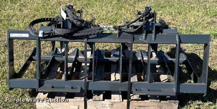 image for item DX1406 Stout Buckets Bush Grapple 66-9 skid steer grapple bucket