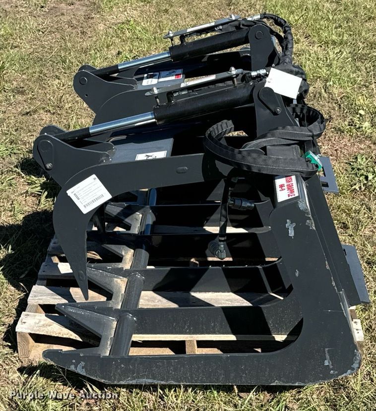 image for item DX1406 Stout Buckets Bush Grapple 66-9 skid steer grapple bucket