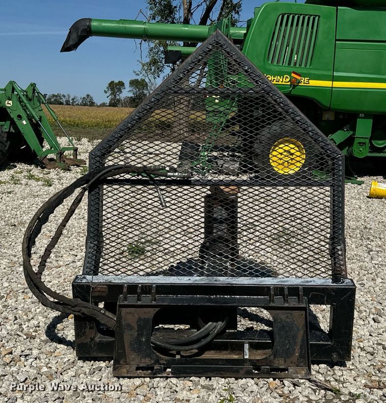 image for item DX1423 Harlemen R970 skid steer tree saw