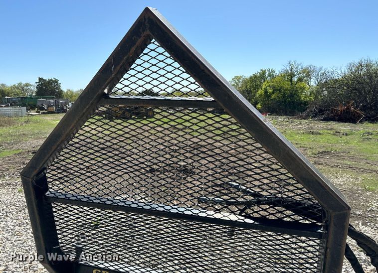 image for item DX1423 Harlemen R970 skid steer tree saw