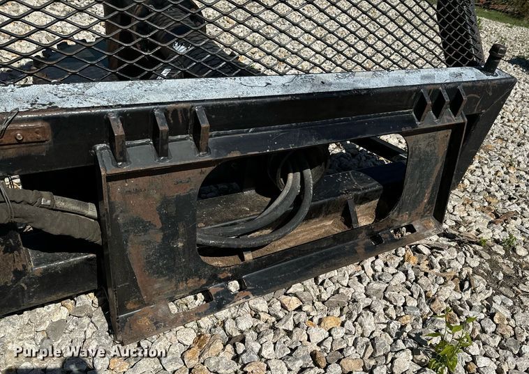 image for item DX1423 Harlemen R970 skid steer tree saw