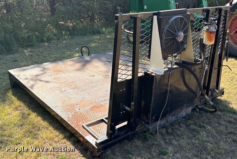 image for item DX3536 Flatbed