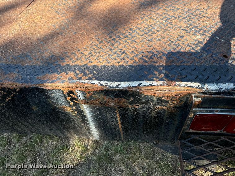 image for item DX3536 Flatbed