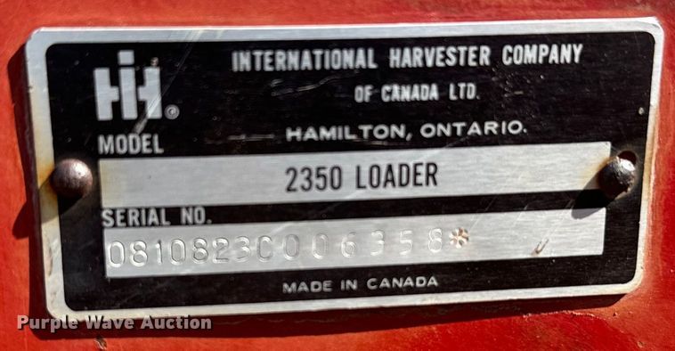 image for item DX3537 1981 International Harvester F986 tractor