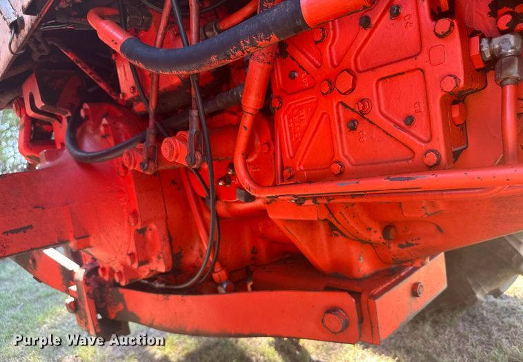 image for item DX3538 Case 1270 tractor