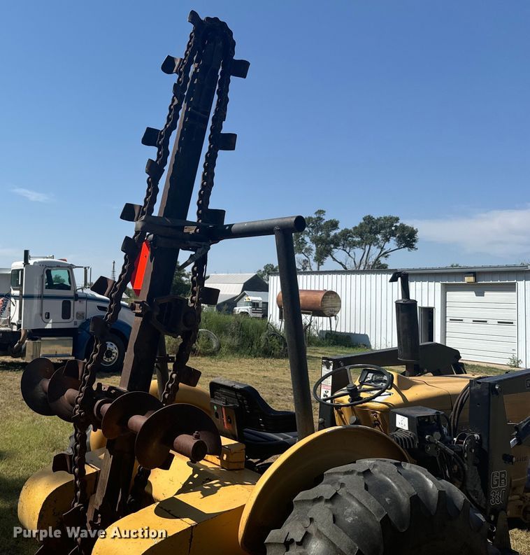 image for item DX3539 Ford 4400 tractor