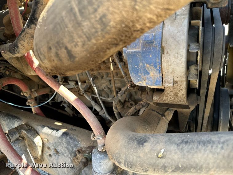 image for item DX3600 1991 Ford L8000 feed mixer truck