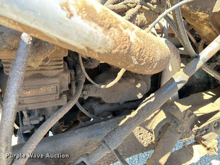 image for item DX3600 1991 Ford L8000 feed mixer truck