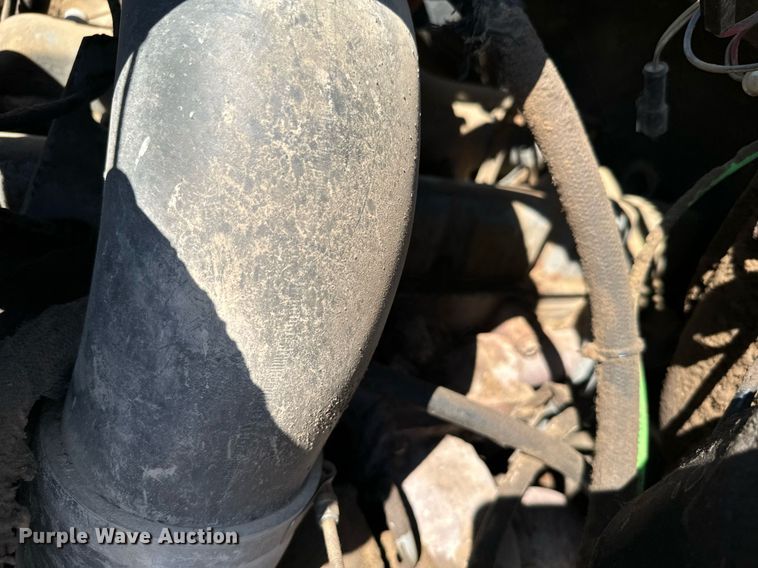 image for item DX3600 1991 Ford L8000 feed mixer truck