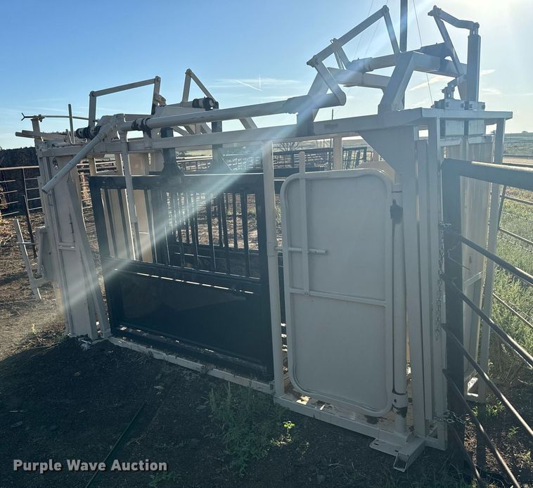 image for item DX3610 Squeeze chute