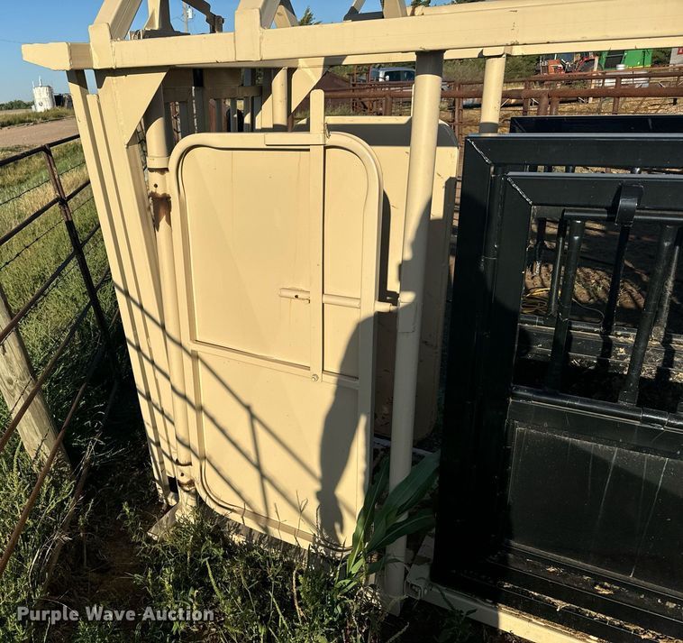 image for item DX3610 Squeeze chute