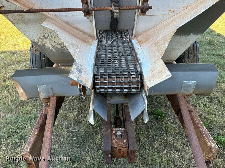 image for item DX3615 Spreader