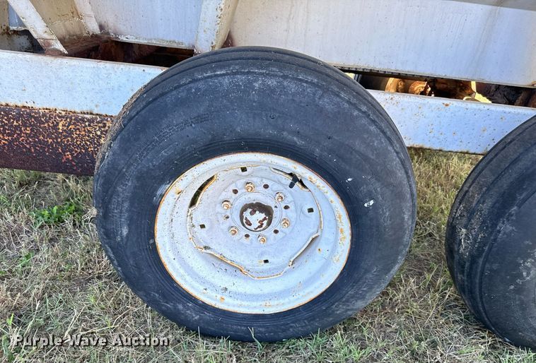 image for item DX3615 Spreader