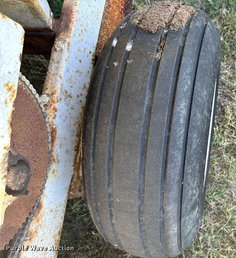 image for item DX3615 Spreader