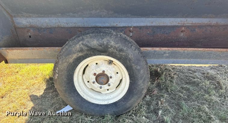 image for item DX3621 L-H creep feeder