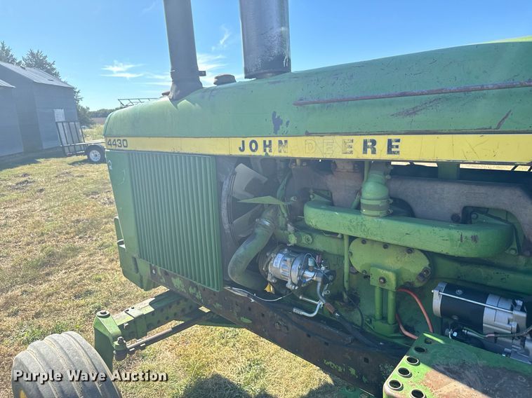 image for item DX3623 1981 John Deere 4430 tractor