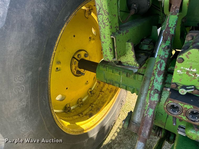 image for item DX3623 1981 John Deere 4430 tractor