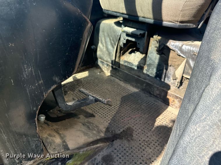 image for item DX3623 1981 John Deere 4430 tractor