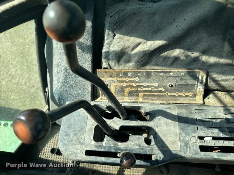 image for item DX3623 1981 John Deere 4430 tractor