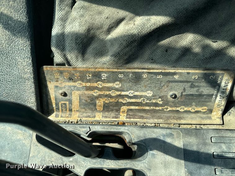 image for item DX3623 1981 John Deere 4430 tractor