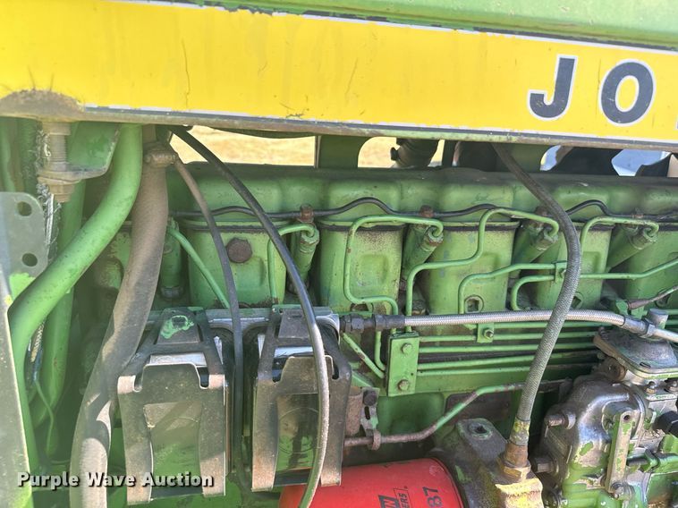 image for item DX3623 1981 John Deere 4430 tractor