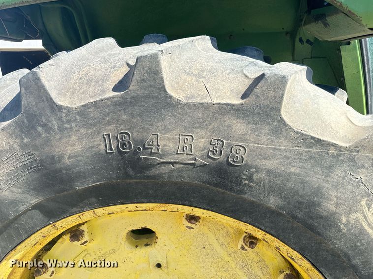 image for item DX3623 1981 John Deere 4430 tractor